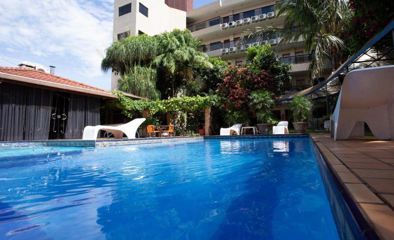 Hotel Arthur Shambala Encarnación Eksteriør bilde
